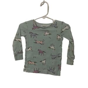 Carter’s top size 18M